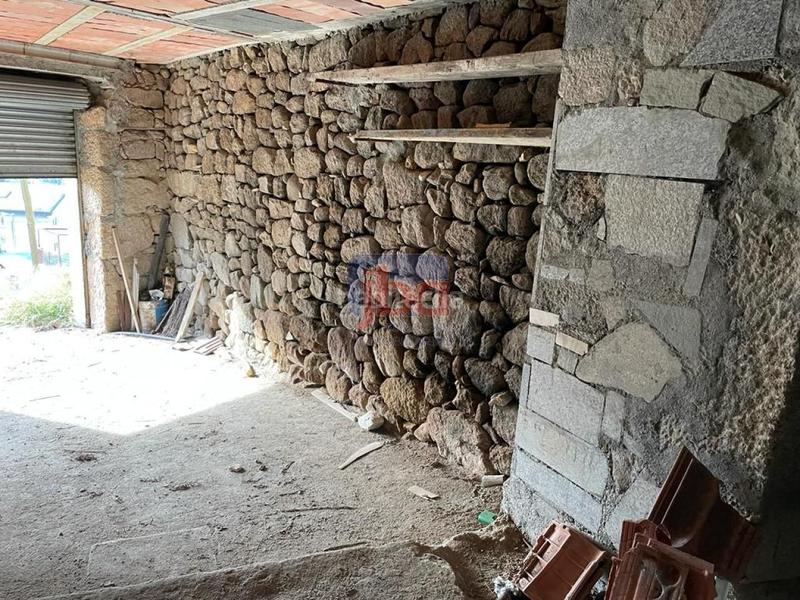 Foto 39338187-becb-40b3-9470-a389e132e15b. House in As Lagoas Ourense