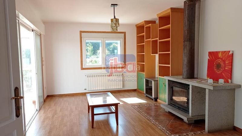 Foto 5160652b-8ab9-4a58-b8fe-47e28c52c853. Chalet en Coles