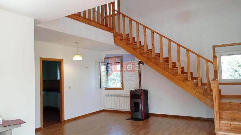 Foto a5392c01-df9b-43c3-8e37-9a34cfd82b9d. Chalet en Coles