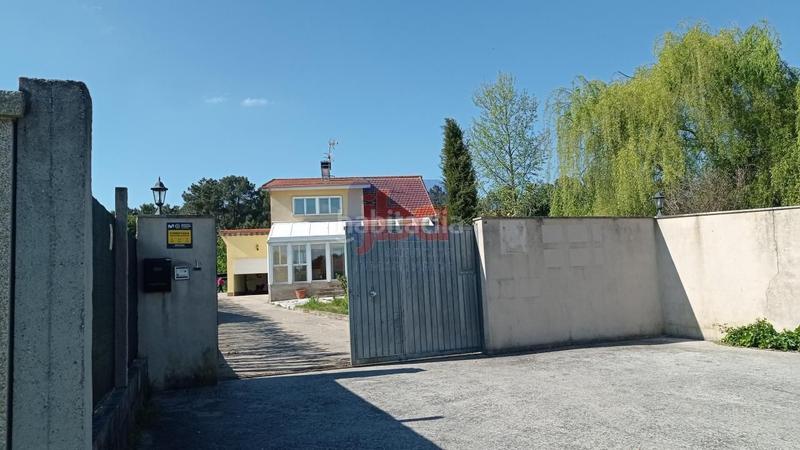 Foto ae2eafcc-caca-4765-a77f-c1242ba91eb6. Chalet en Coles