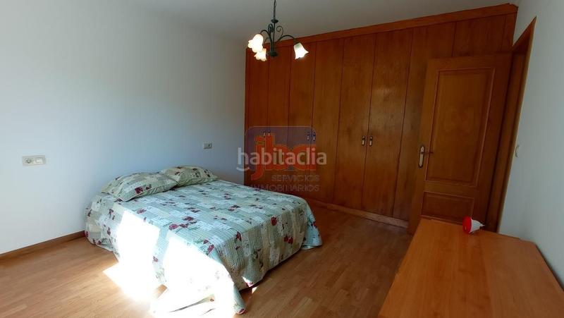 Foto c31012df-b454-4ce0-8ff4-35670ba7dfdd. Chalet en Coles