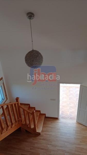 Foto e82877a2-b059-4fe0-8056-6ef1d39f5bb9. Chalet en Coles
