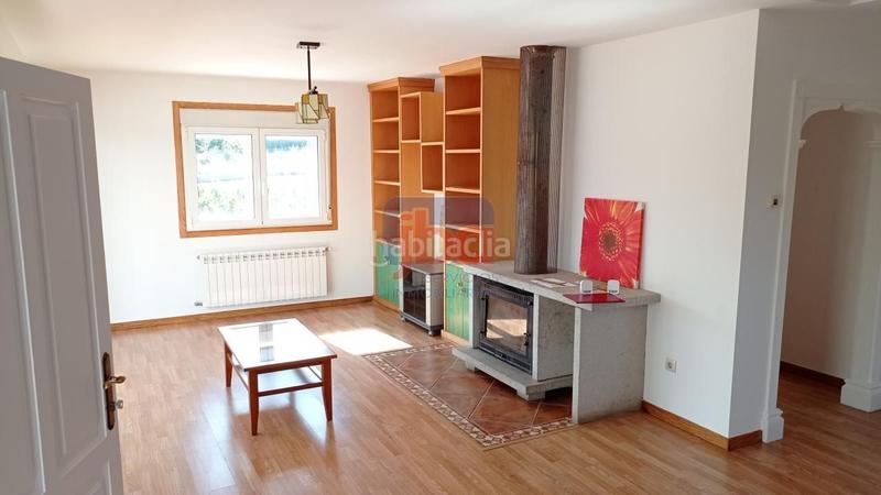 Foto f0a1a8b7-030a-451e-a77f-d341e5f47d1c. Chalet en Coles