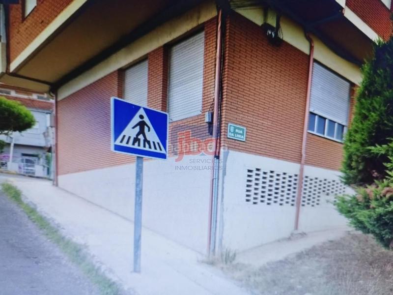 Foto a130f113-f00e-4467-bc68-3a09e9f2fa23. Locale commerciale con riscaldamento in Vistahermosa Ourense