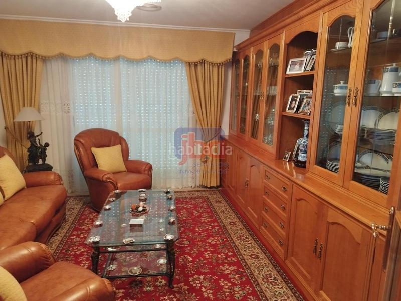 Foto 29b3a344-6289-49a9-b24c-d1d4d0ad7617. Chalet con riscaldamento parcheggio piscina in Toén