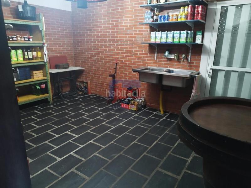 Foto 3eee5333-4453-4e16-ace9-f82fe4e438cb. Chalet con riscaldamento parcheggio piscina in Toén