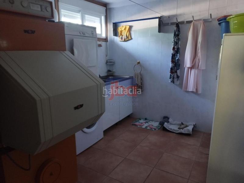 Foto 5b60c0da-f95e-44ef-8355-4024e47bcbda. Chalet con riscaldamento parcheggio piscina in Toén