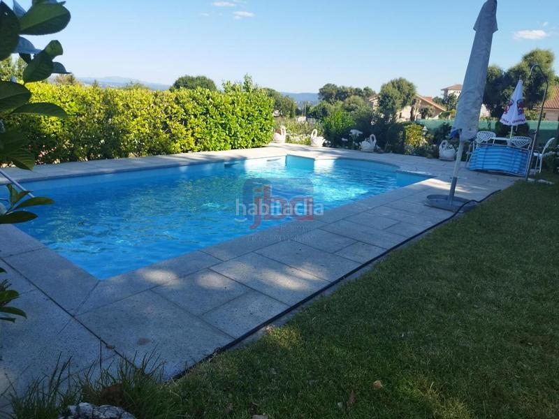 Foto 99506f1f-263d-4114-adeb-c80e4cbfb10c. Chalet con riscaldamento parcheggio piscina in Toén