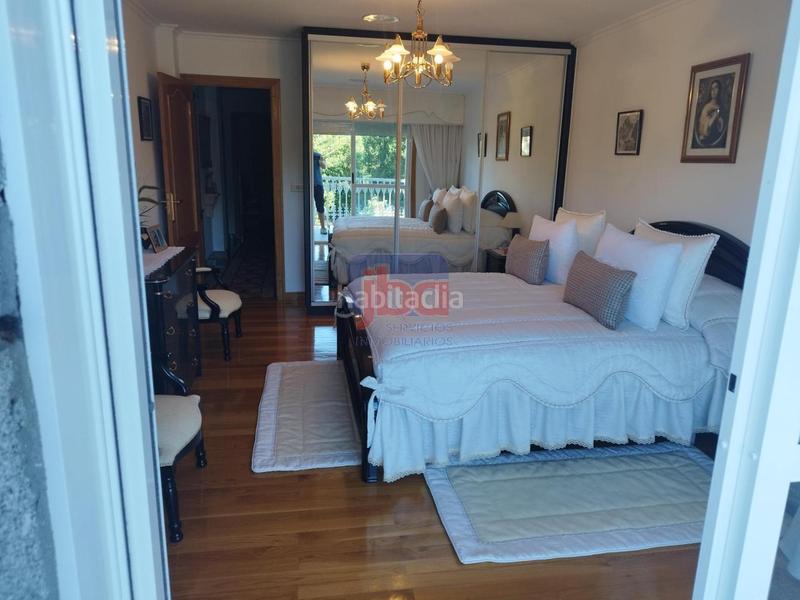 Foto 9c1e388b-b65f-418c-9c22-a5883f8835fc. Chalet con riscaldamento parcheggio piscina in Toén