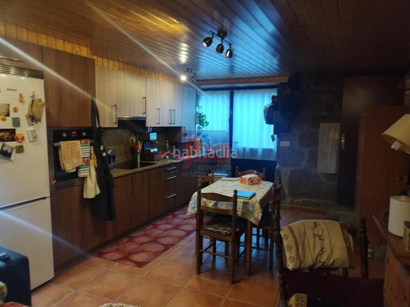 Foto fb63b664-fcb9-4b42-9fa3-3244989e7d07. Casa en Castrelo de Miño