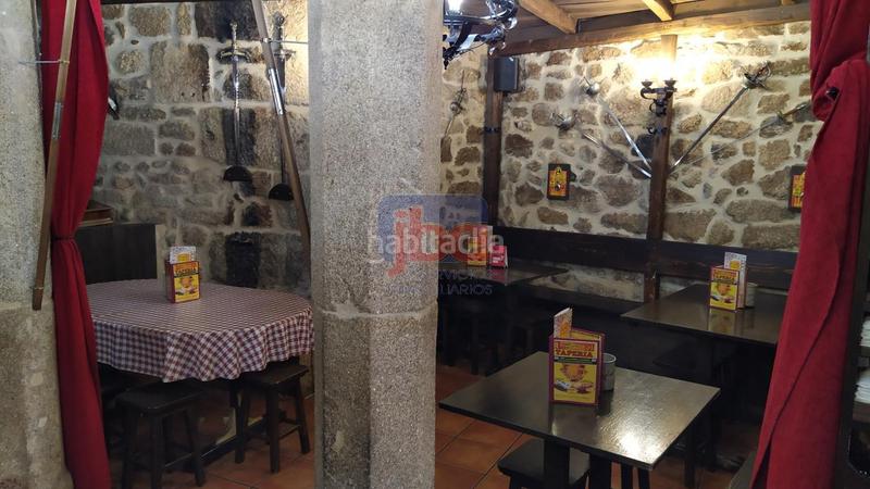 Foto b53e04ea-e567-408f-86aa-c4077aa0b351. Pas-de-porte local commercial dans Casco Viejo Ourense