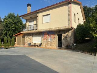 Chalet in Pereiro de Aguiar (O)