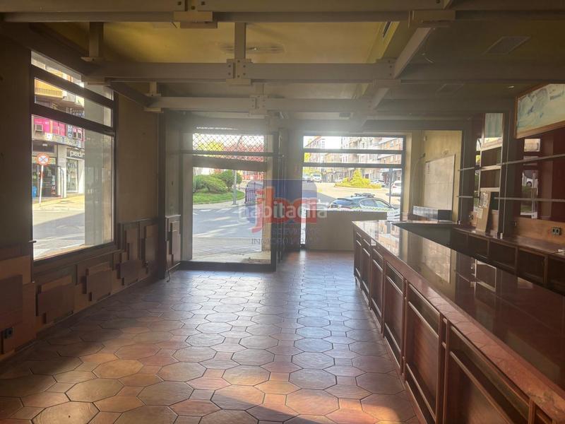 Foto 577f7f8a-64f1-4926-a693-b89de89bb50e. Alquiler local comercial en Couto Ourense