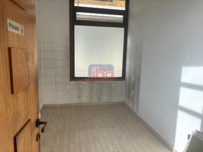 Foto 8b377ad2-bb2e-49cb-bcc0-fc62272a3442. Alquiler local comercial en Couto Ourense