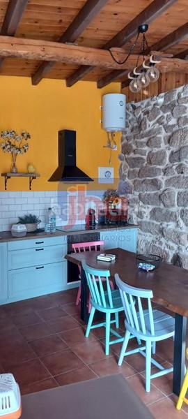 Foto 1e9d36ec-ecb9-49a5-90fc-506a4e3986b9. House with heating parking in Barrocanes Ourense