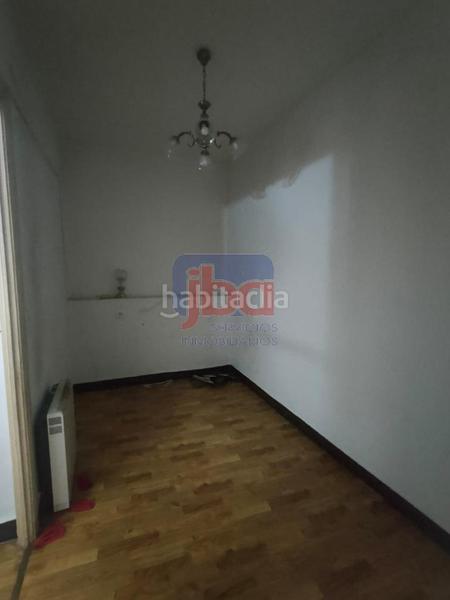 Foto 45597d59-39af-4abf-a2c7-bc16598ca59e. Édifice dans Casco Viejo Ourense