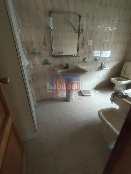 Foto 147c0e9c-7d6a-4eee-8bc8-654fe480372b. Edificio in Casco Viejo Ourense