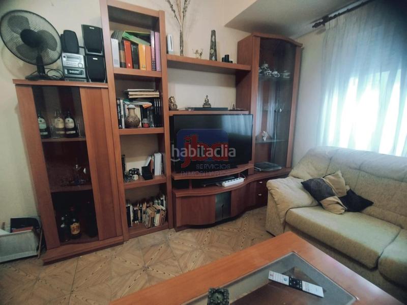Foto b270a47c-ecb0-4482-9226-d80551da020e. Piso en Couto Ourense