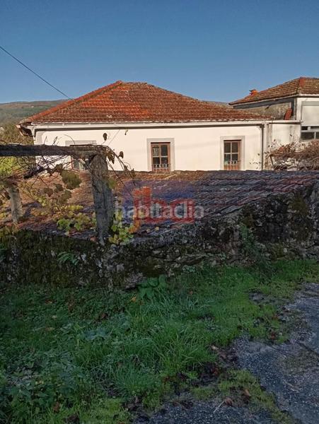 Foto 0333b0db-9703-4086-a19f-870ecf8c73fb. Casa a Lobeira