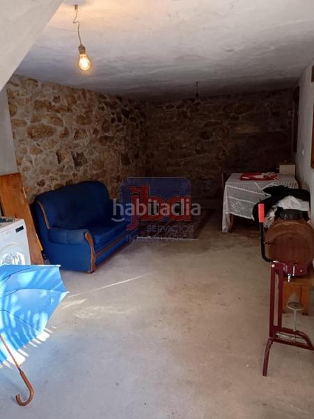 Foto 242b31be-6ed3-4da7-b878-35d8e8861577. Casa a Lobeira