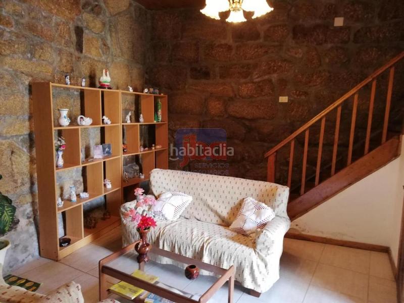 Foto 06a4346a-e067-4c87-a422-22a227f421fb. Masía en Toén