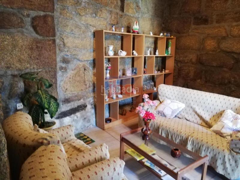 Foto 644536da-ee59-4461-af9a-3afa6008cf98. Masía en Toén