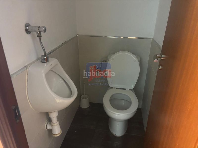 Foto 3e021de5-7715-48fb-ac62-250919eef179. Local comercial a Ventiun Ourense