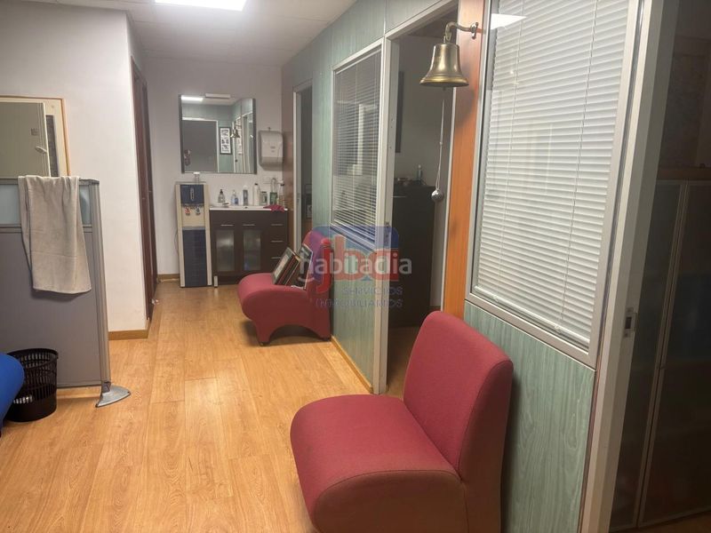 Foto c2850cba-d027-4f65-9b34-0098b85baf5a. Local comercial a Ventiun Ourense