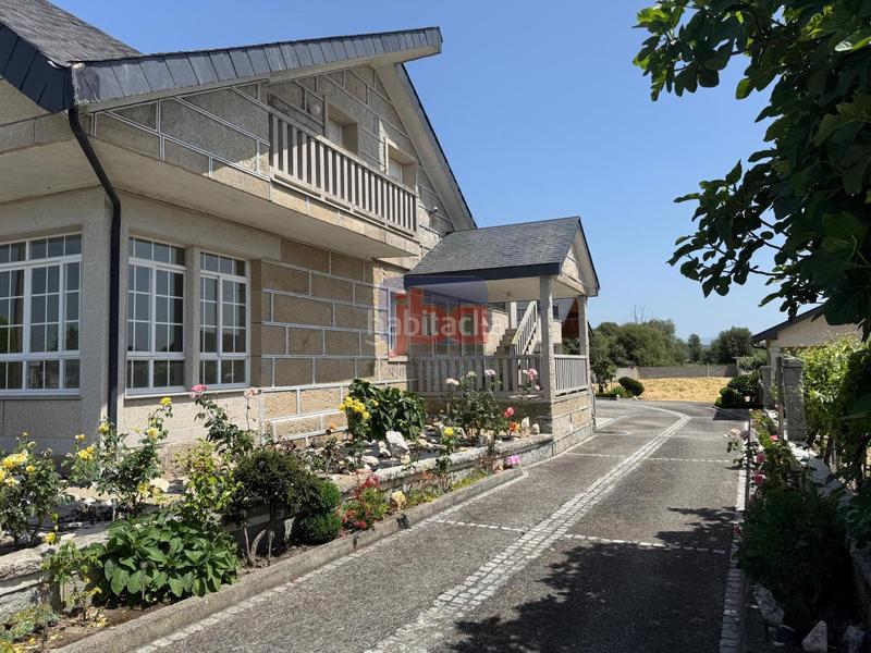 Foto a9c86c04-b6c7-464d-81cf-8a1011bab965. Chalet mit heizung parking in Xinzo de Limia