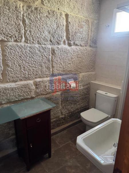 Foto bfb18139-95f9-4ebe-b189-fd64aa1d08fb. Xalet amb calefacció aparcament a Xinzo de Limia