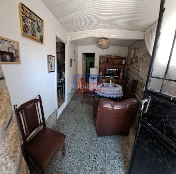 Foto 56efb052-ce86-4ffb-9e98-3f6b77217b6f. Casa con riscaldamento in Peroxa (A)