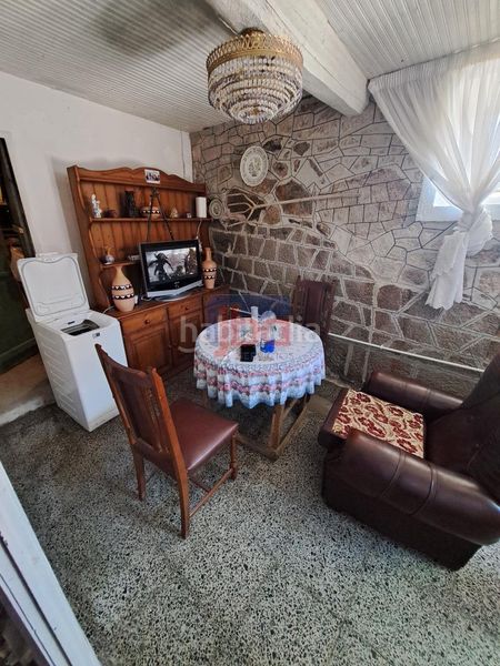 Foto 5d925556-243b-490c-b25c-10c13501cba8. Casa con riscaldamento in Peroxa (A)