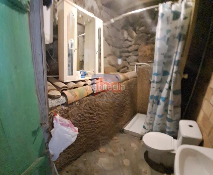 Foto 2d2bc3d0-ca62-4261-870a-ea418ae4487e. Casa en Peroxa (A)