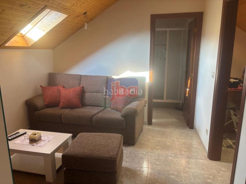 Foto 4a31357e-34f7-48f6-abb9-20e91f4b0b61. Piso en Celanova