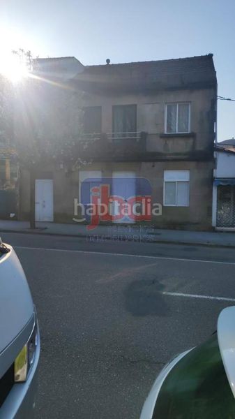 Foto 450e6865-b8e9-4449-9049-8c632266c932. Casa amb calefacció a As Travesas - Balaidos Vigo