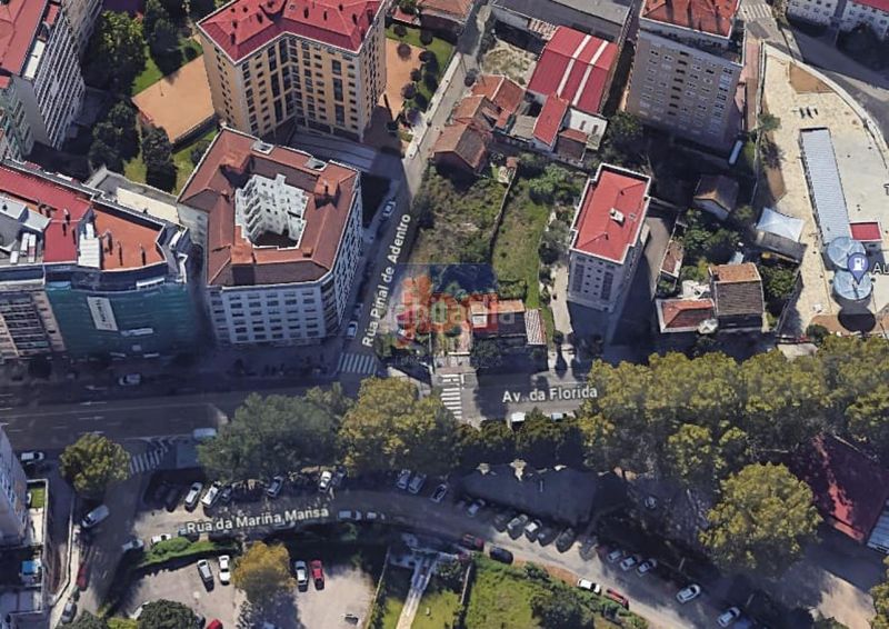 Foto e1fb9d6b-2c40-4e92-9666-5e5efa6f637a. Casa amb calefacció a As Travesas - Balaidos Vigo