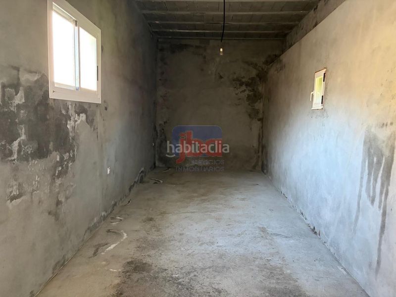 Foto a562e7d9-6c78-4d6d-aa48-5f3ba84cfb9c. Casa amb calefacció aparcament a Merca (A)