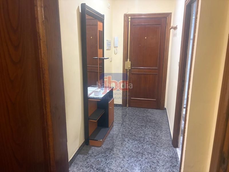 Foto 5fbbda34-41b1-44a9-94a6-6bd82f58d378. Piso en Centro Ourense