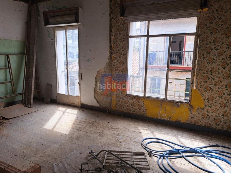 Foto 6ffca3ee-90db-44ac-8c0b-ccd348055e38. Casa en A Carballeira Ourense