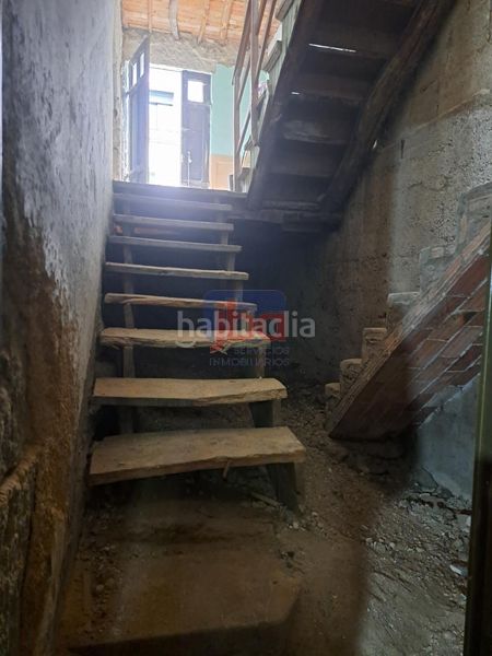 Foto eb5c2dd7-b3f7-46c2-96b5-f2a72ed04555. Casa en A Carballeira Ourense