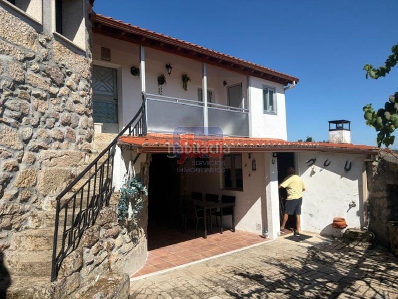 Foto df4ffc24-54ef-4680-a7e7-6b8407e701e1. Casa en Taboadela