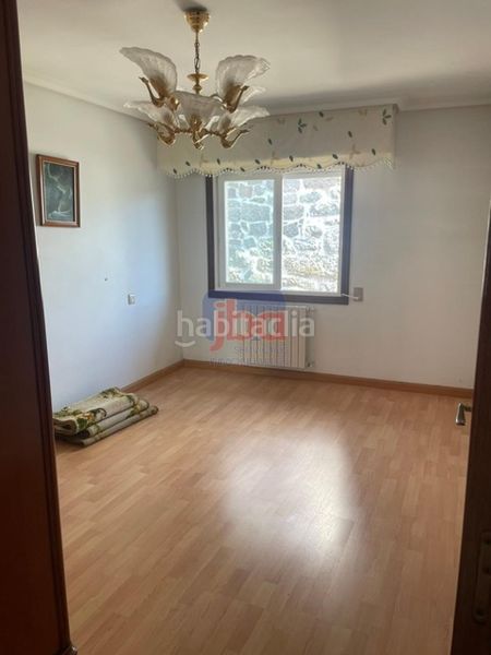 Foto 5fcdca20-e652-4ec1-9b9d-7104e04485a5. Casa amb calefacció aparcament a Pereiro de Aguiar (O)
