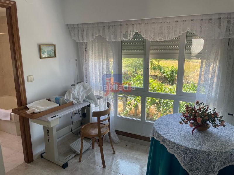 Foto adb97a9e-137a-4487-8a43-9155c078f464. Casa amb calefacció aparcament a Pereiro de Aguiar (O)