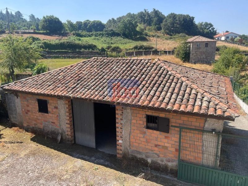 Foto cd11a373-93bf-4413-947d-6a42f2637c6f. Casa amb calefacció aparcament a Pereiro de Aguiar (O)