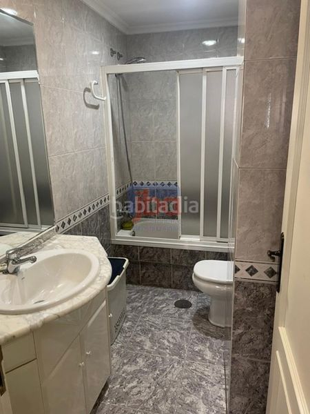 Foto f9dd89e3-9797-41df-9d68-d11056de683b. Appartamento con riscaldamento parcheggio in Couto Ourense