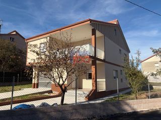 Affitto Casa in San Cibrao das Viñas