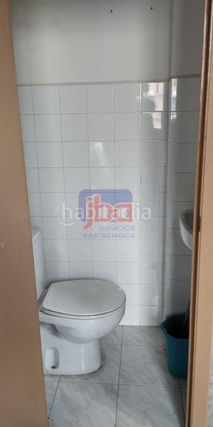 Foto eca926ce-c67d-46c9-b52e-a31e3fc3154e. Locale commerciale con riscaldamento in Couto Ourense