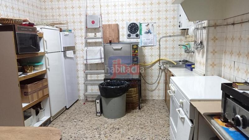 Foto b8ea5e2f-38df-46eb-bf28-f8dbb5873505. Local comercial amb calefacció a Vistahermosa Ourense