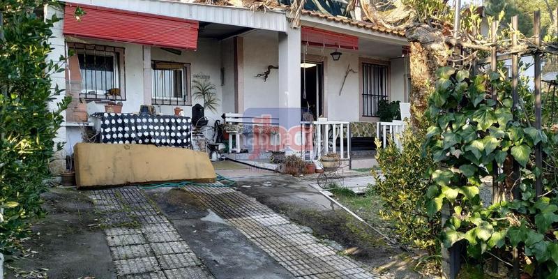 Foto e508f891-c113-4902-98f3-6ca9f6af6b03. Finca rústica en Xunqueira de Ambía