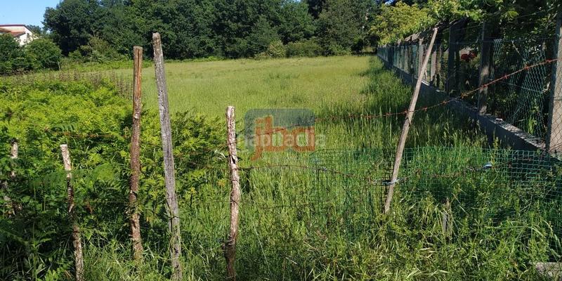 Foto 125729be-4175-478c-bfd9-7f92edc631a3. Terreno residencial en Vilamarín